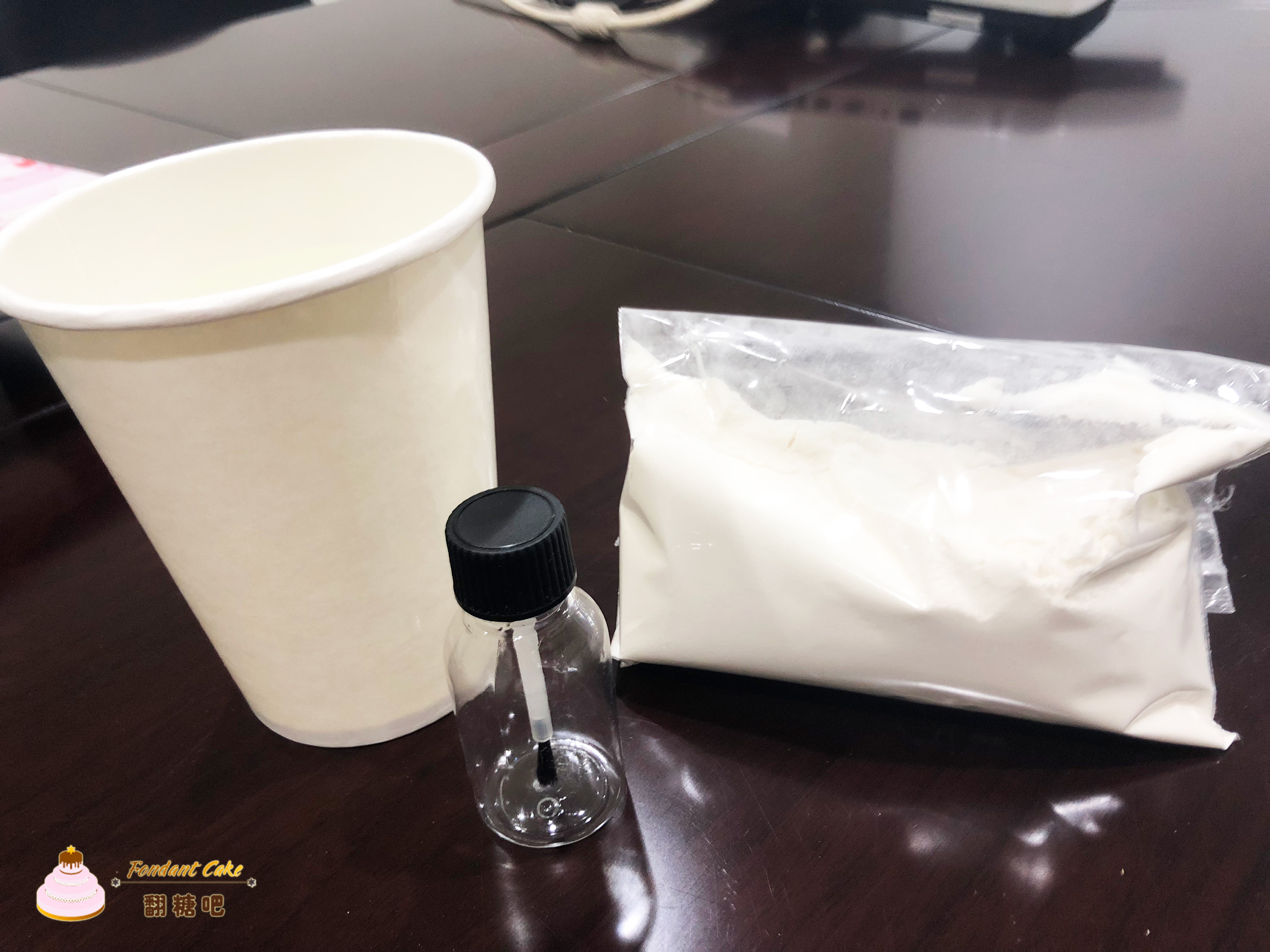 翻糖制作入门教程,翻糖胶水可以用什么代替