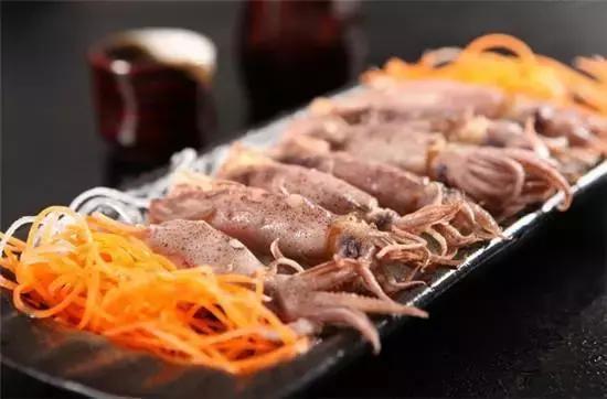 开海了！抖音上的小姐姐，来烟台吧！海鲜管够……