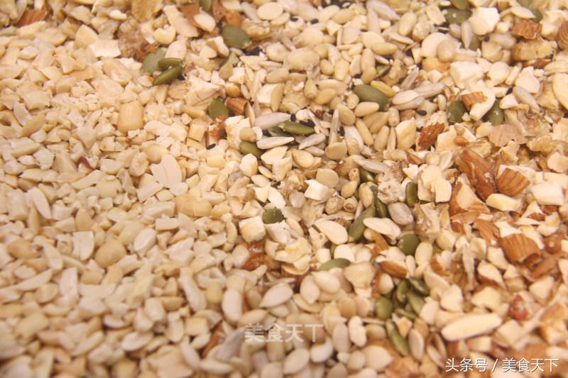 广式传统五仁月饼好吃吗,五仁月饼老式少糖