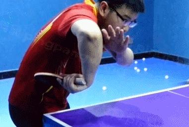 直拍横打握拍方法详解,直拍横打握拍方法的详细介绍