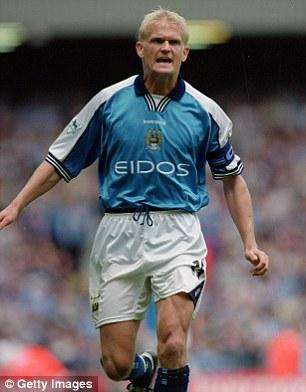 英超球衣能改吗,曼联英超23-24赛季球衣泰版