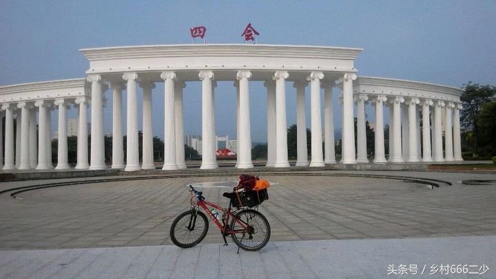 平凡之路赏析,平凡之路赏析及感悟