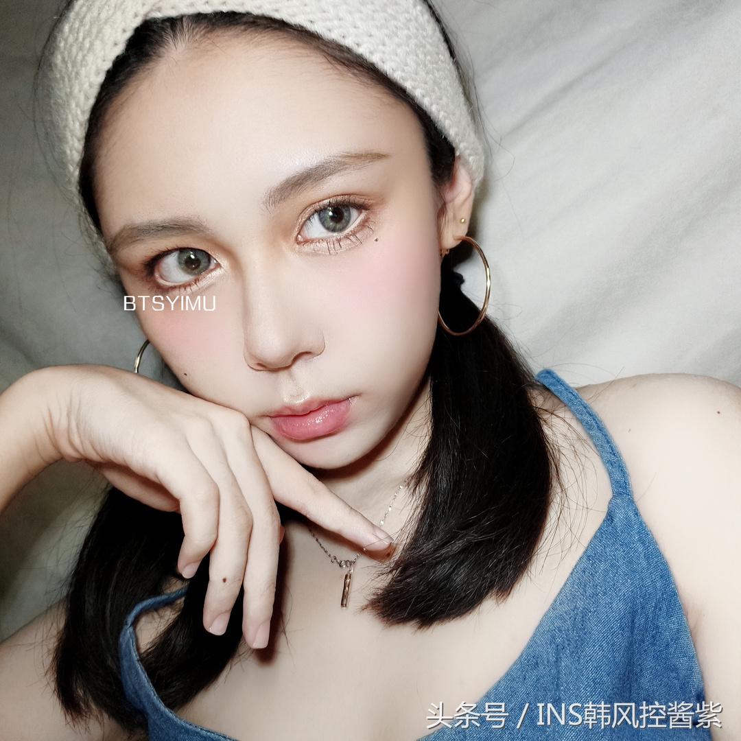 网红都戴什么颜色的美瞳,网红都戴什么样的美瞳比较逼真