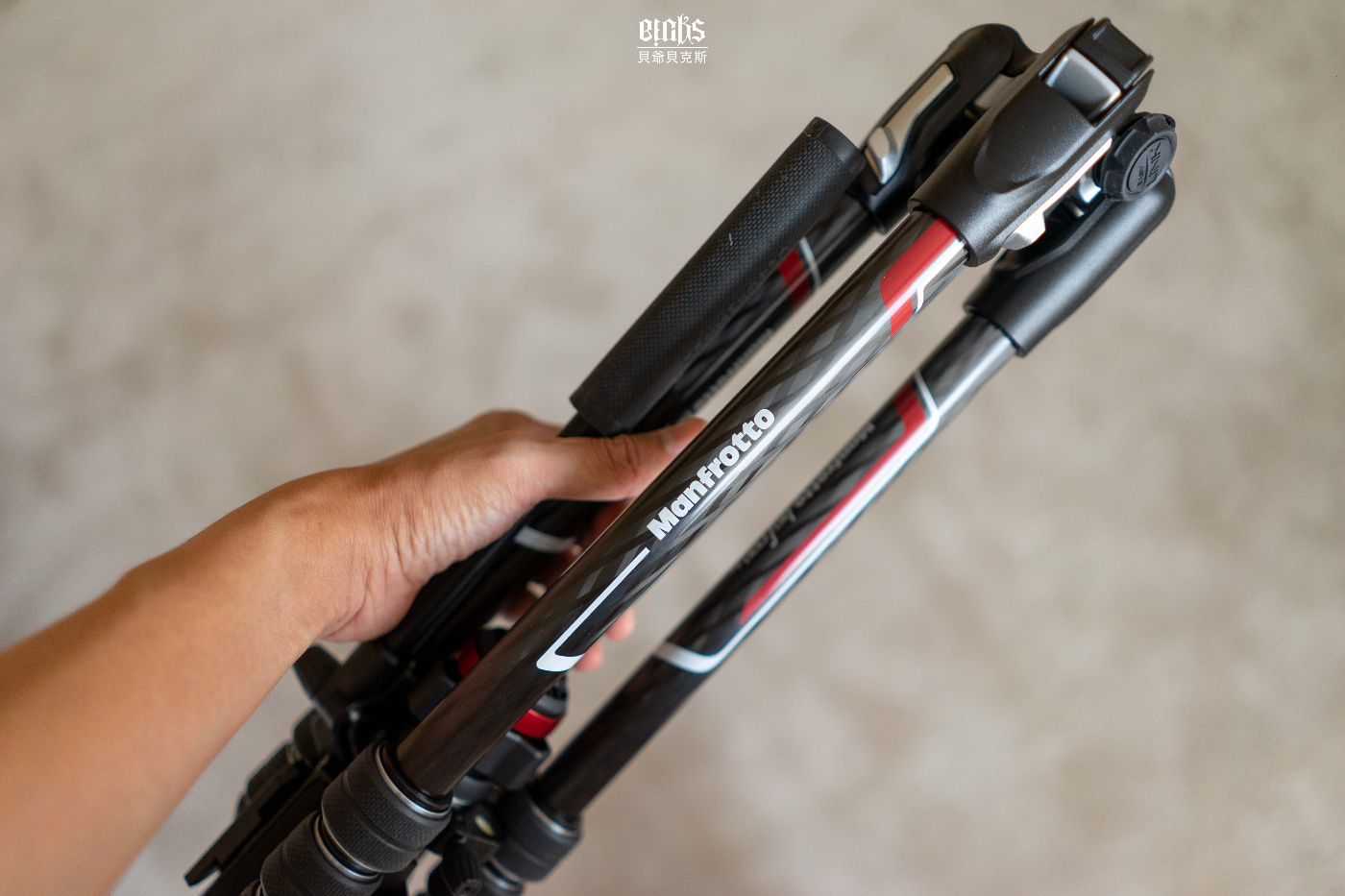 旅游带什么三脚架轻松一点,旅行要不要带便携三件套