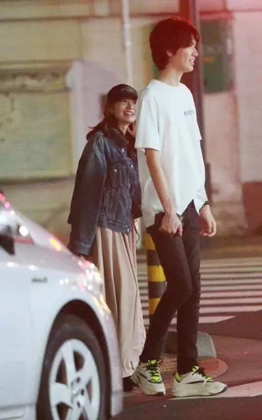 刘某东在美被抓，而日本的这些IT社长忙着和女星谈恋爱