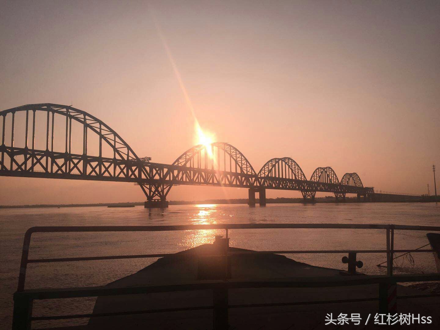 老师你们辛苦了图片,老师你们辛苦了原版