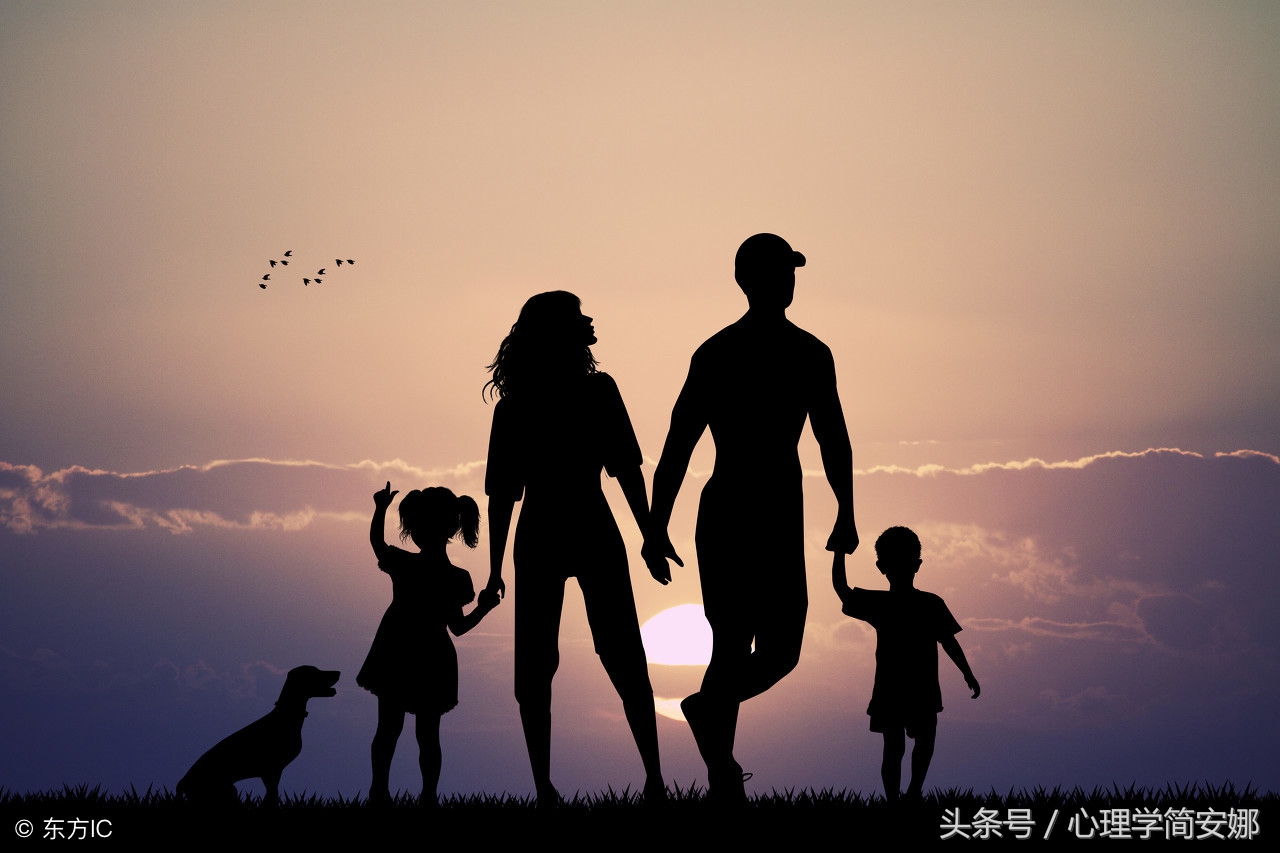 对原生家庭之痛的感悟,原生家庭的痛对自己有多大的影响