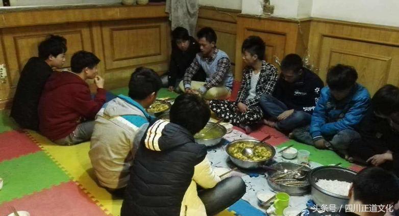 直击传销,直击传销窝内部