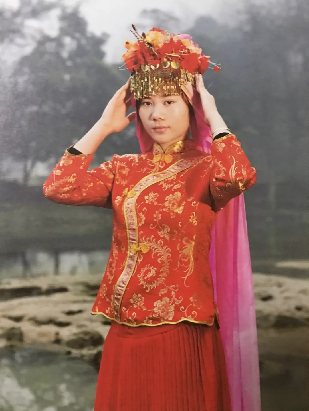 广西壮族服饰,广西百色壮族服饰