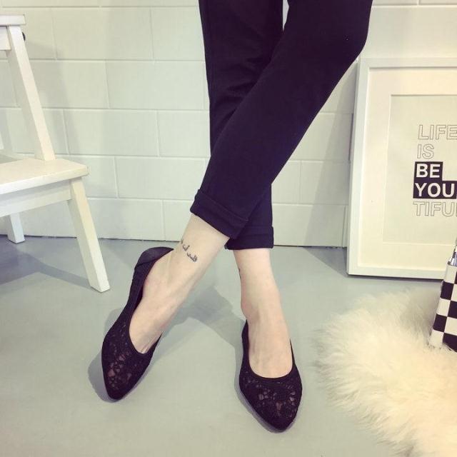 女人再穷也要穿得漂亮,女人再穷也要有双马丁靴