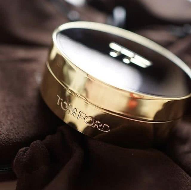 陈学冬式奶油妆感大热纽约时装周,2018年秋冬气垫粉饼必买榜单