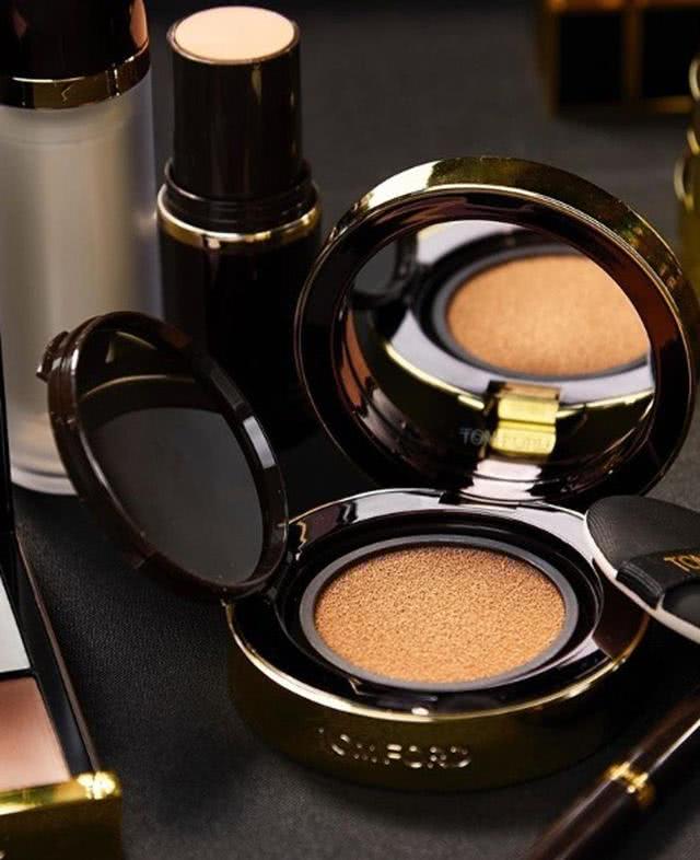 陈学冬式奶油妆感大热纽约时装周,2018年秋冬气垫粉饼必买榜单