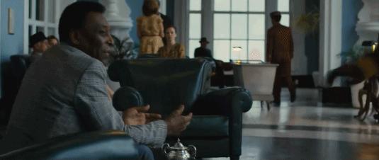 从贫民窟逆袭足球队,从贫民窟到篮球巨星