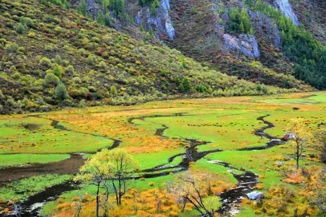 国内最美的十大海滨城市,国内最撩人的20个金秋童话