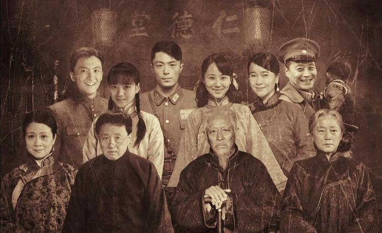 迪丽热巴和杨紫金鹰女神,杨紫迪丽热巴金鹰同框