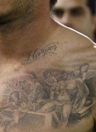 贝克汉姆一身的纹身,贝克汉姆为什么一身的纹身