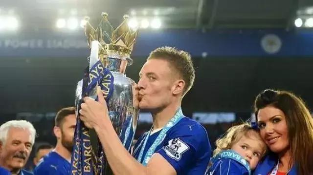 足球球员逆袭成长之路,足球中逆袭球员