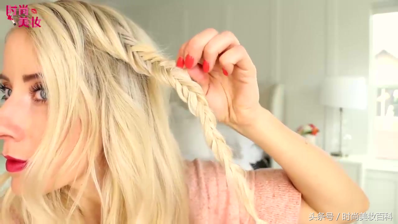 时尚发型编发教程简单的,发型女2021流行编发中长发