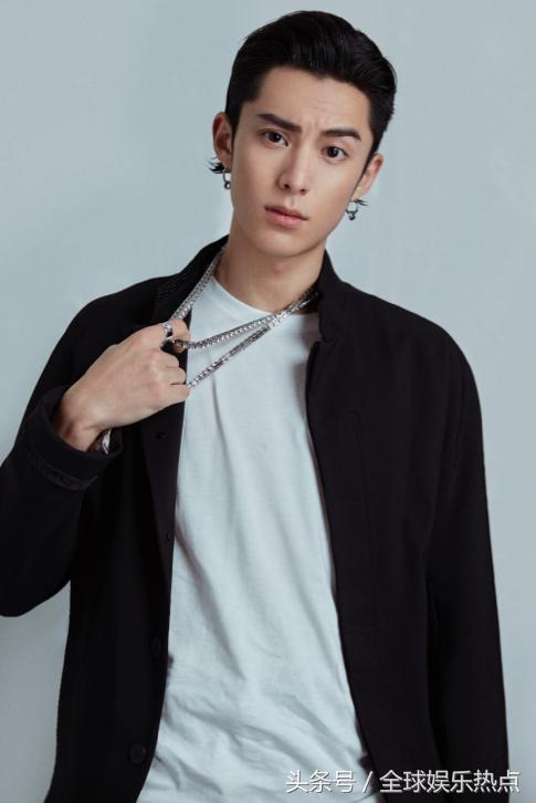 新流星花园新版f4广州见面会,新流星花园f4霸气出场视频道明寺