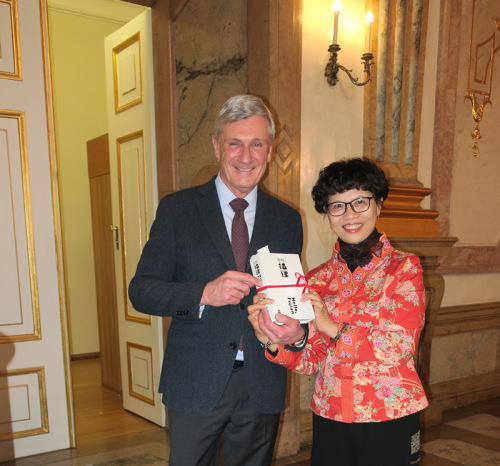 “侨”这四十年：四个十年，四个四重奏