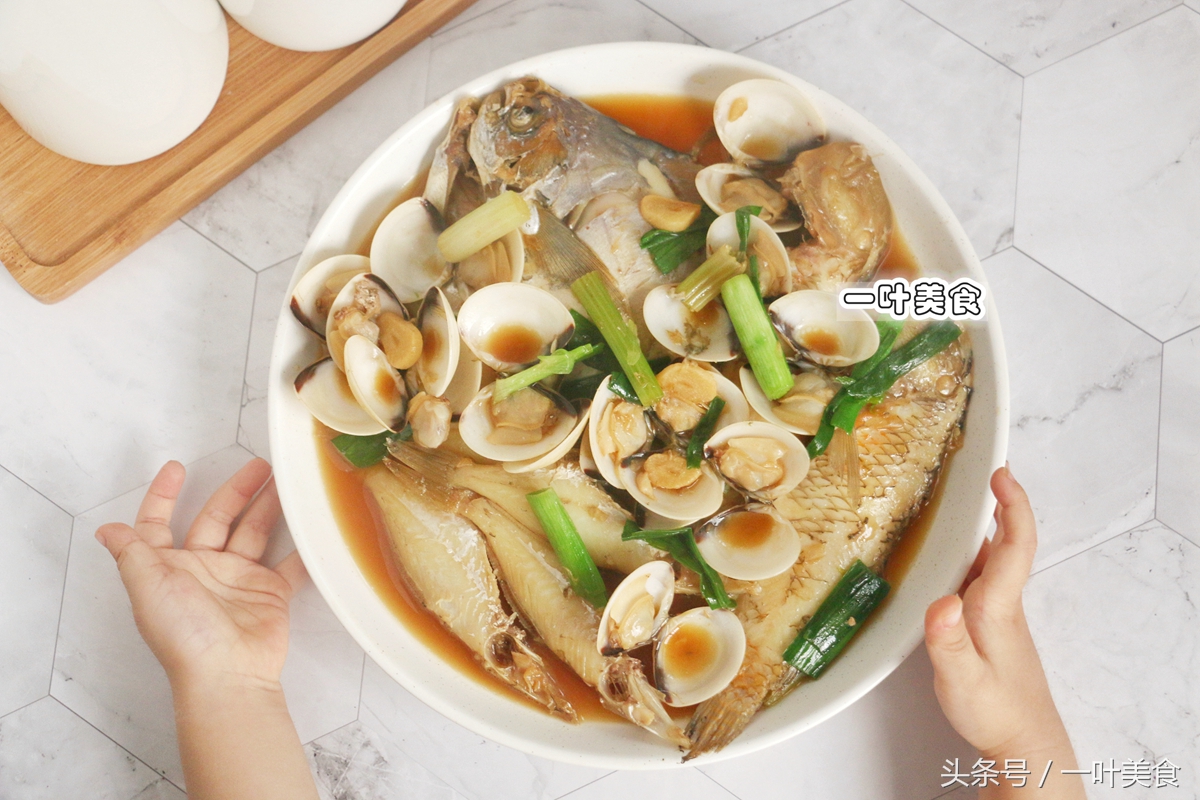 家常红烧鱼简单又好吃不用煎的,红烧鱼最简单的做法鱼块不用油炸