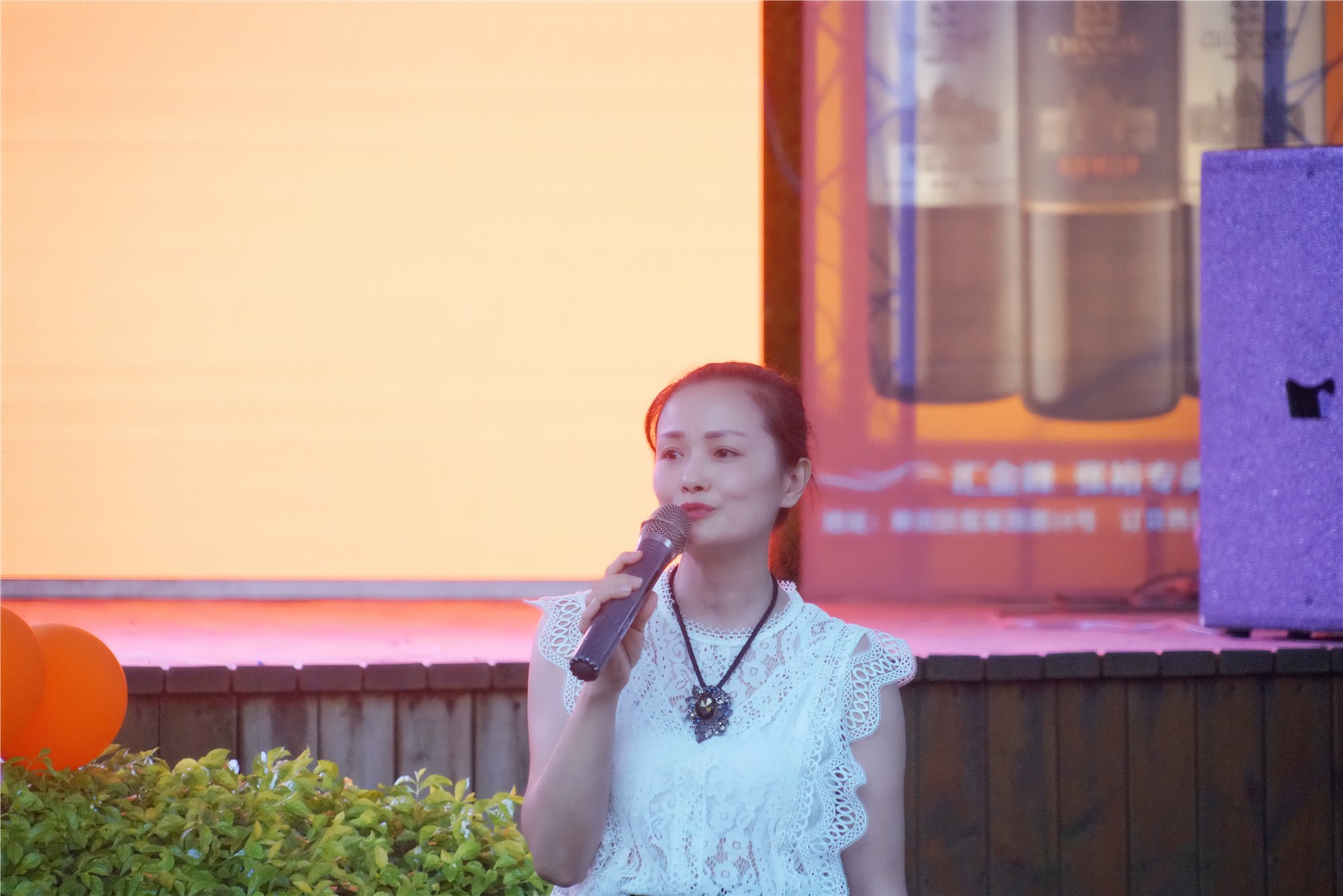 第九代张裕解百纳品鉴会荆州,张裕解百纳干红品酒大师的选择