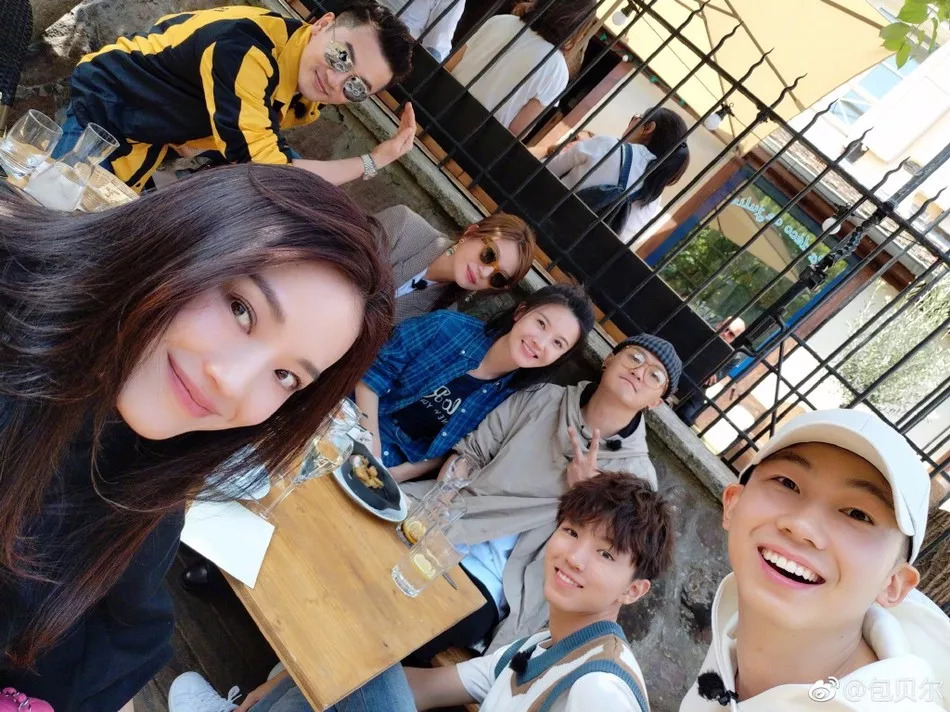 影视日报|网传《江湖儿女》取消上映,贾樟柯辟谣:一切照常;强森主演迪士尼新片“丛林奇航”杀青!