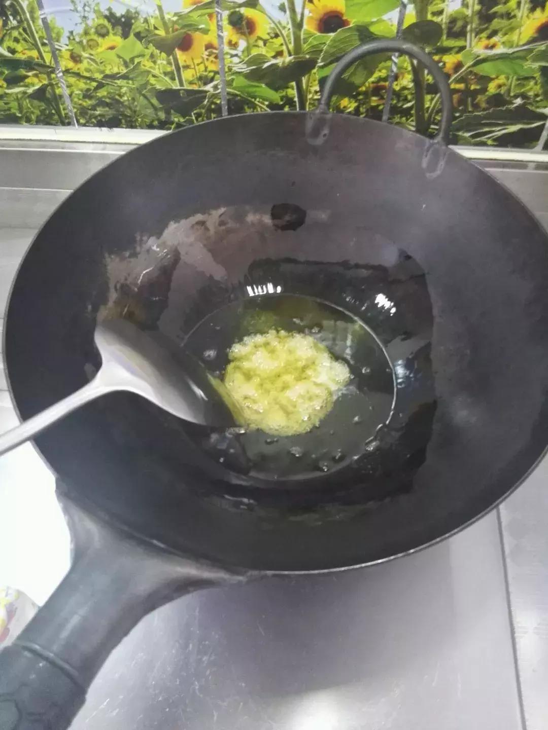 东北烀地瓜梗咸菜教程,东北烀咸菜疙瘩正宗做法