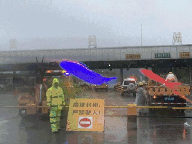 昨日！两千多次警情响起，风雨不停，小黄人不歇息！