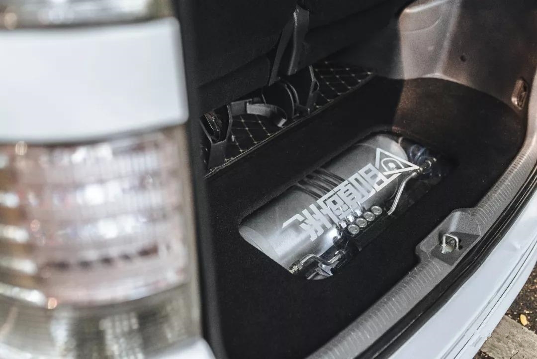 长城腾翼v80移植发动机,长城v8改装丰田voxy