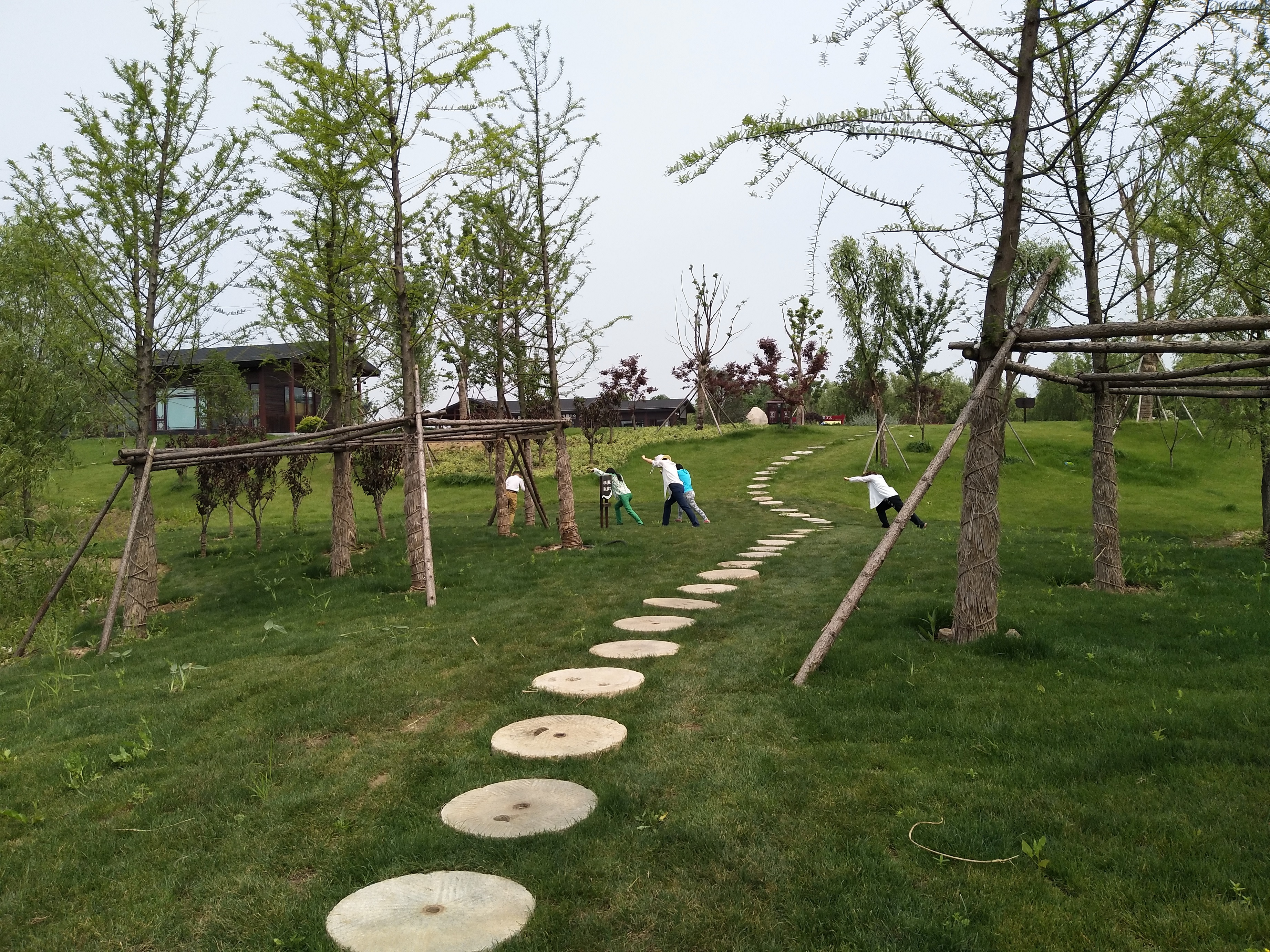 从朋友圈代购说到人际关系的联络和动用