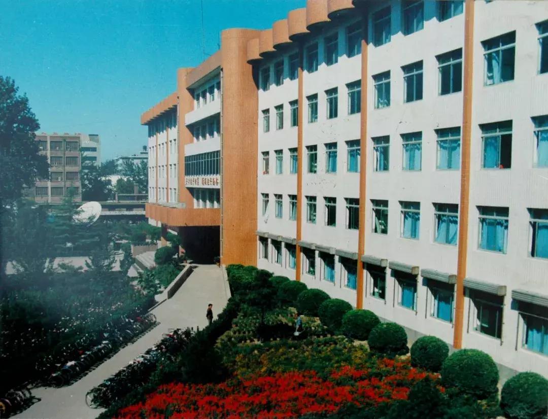 石家庄二中好上吗,石家庄二中怎么样