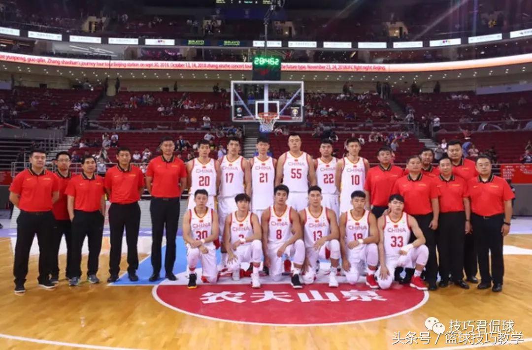 中国男篮打的惊心动魄的一场比赛,中国男篮隔扣
