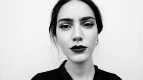 维密面试街拍摩托,维密大秀面试模特