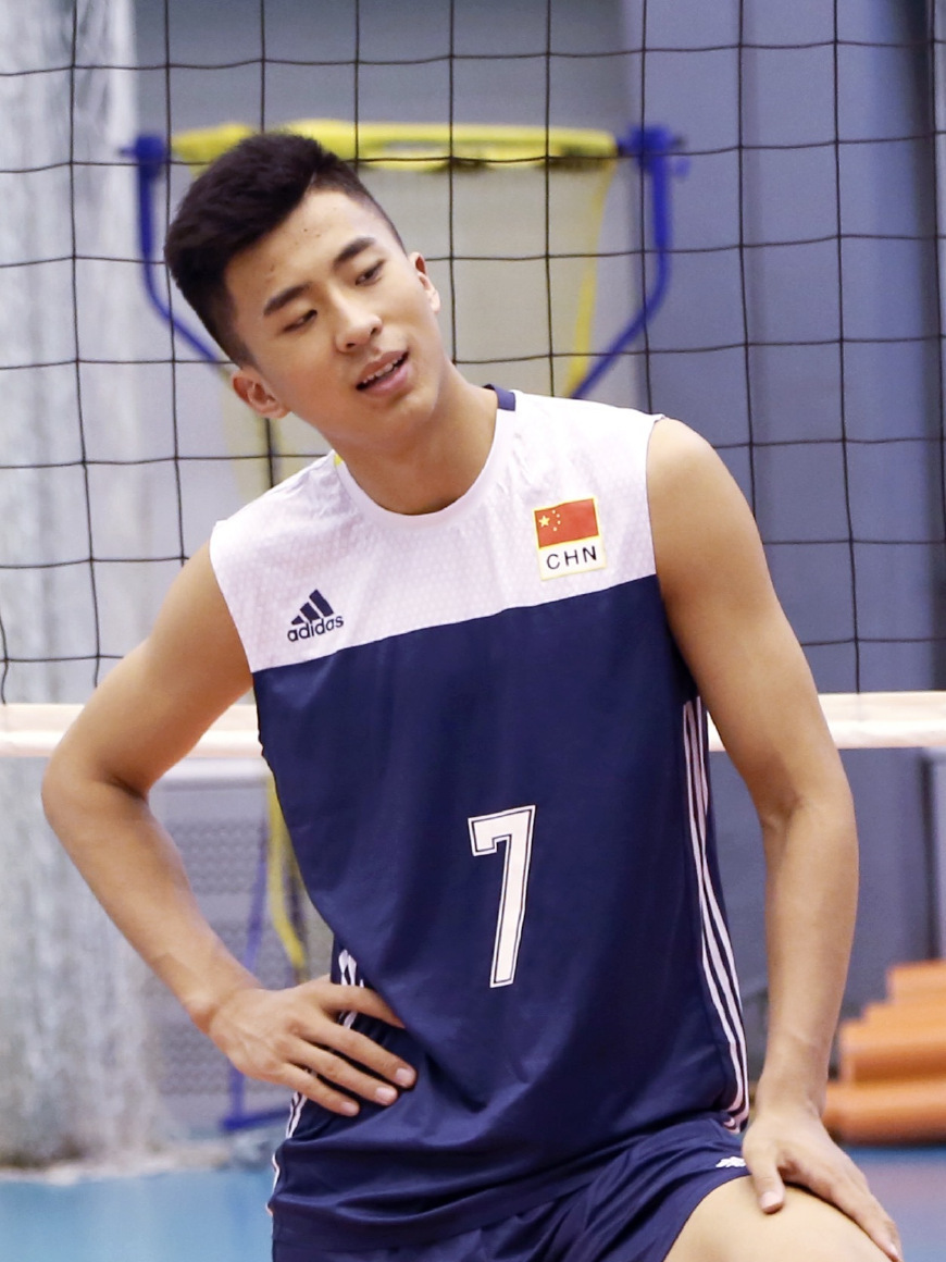 中国排球遭遇“77事变”！影响女排备战！客观导致男排失利！