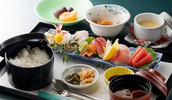 怎么样可以让白头发变黑,有什么办法能使白头发变黑