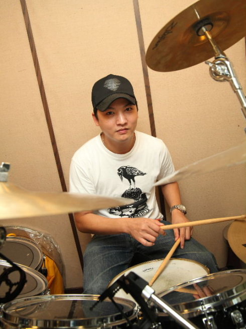 tvb江晖,tvb著名老戏骨低调离巢