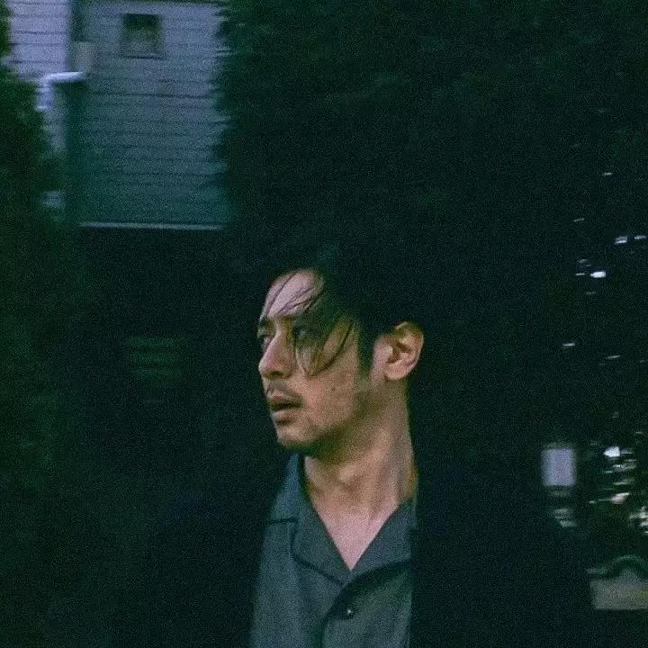 以为会烂尾，但最后一集看得我冒冷汗！