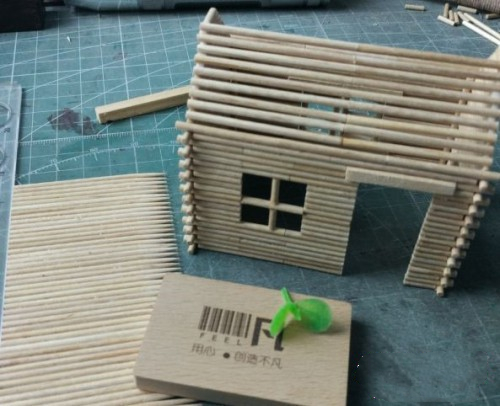 用牙签制作精美小木屋的视频,如何用牙签做成小木屋教程