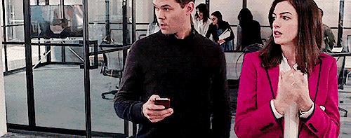 运动鞋不是sportsshoe哦，最全服装的英文一次学！