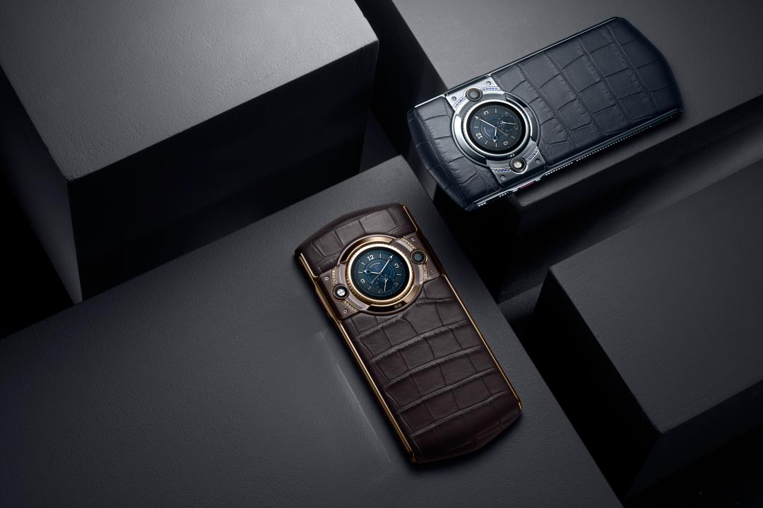 爱马仕新款手机包,爱马仕铂金包真的是18k金吗