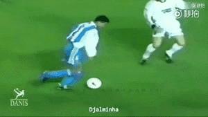 球场上那些不可思议的进球,球场上匪夷所思的规则