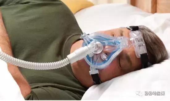 打呼噜怕影响别人不敢睡,打呼噜吸气有声呼气没声