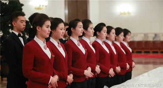 优秀服务员的标准是什么,优秀的服务员应该干什么