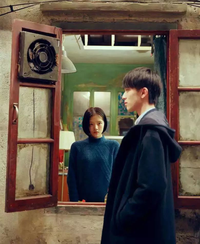 悲伤逆流成河校园霸凌观后感,悲伤逆流成河校园霸凌构成什么罪