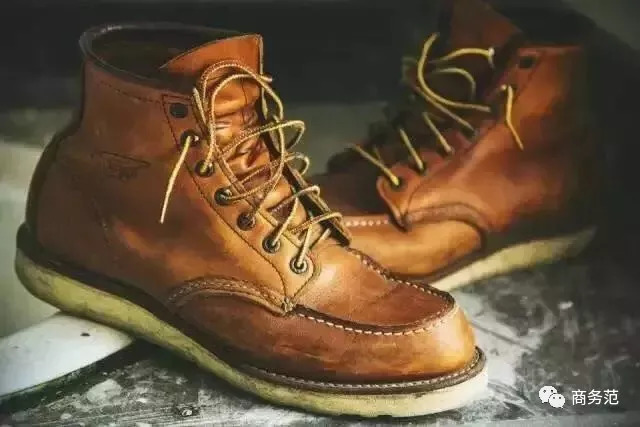 男人必须有一双马丁靴,男人必备的几双靴子