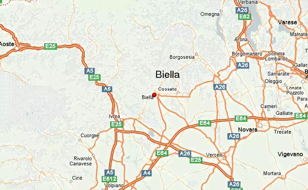 人手一件的FILA品牌，到底是怎么火的？