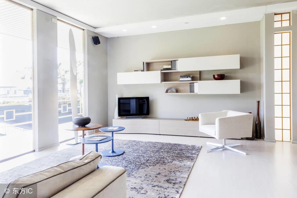 挂烫机坏了跳闸是维修还是重新买,家用挂烫机杆坏了