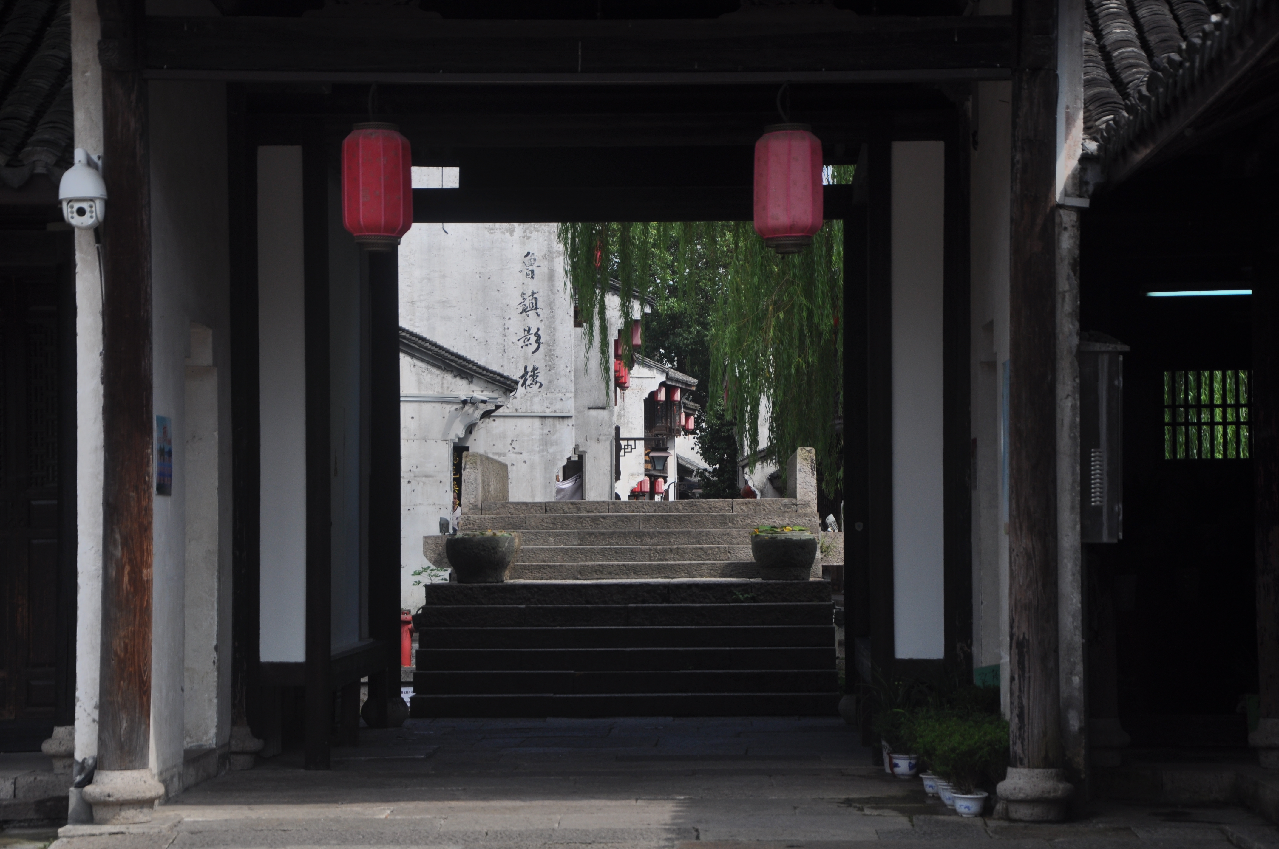 绍兴值得玩不,雨天游玩的地方绍兴