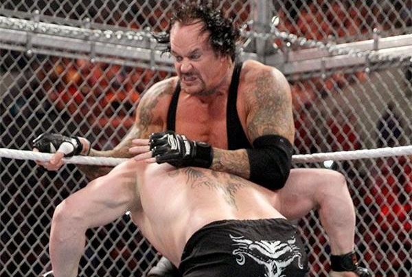 wwe罗曼被击败视频,wwe有真打事件吗